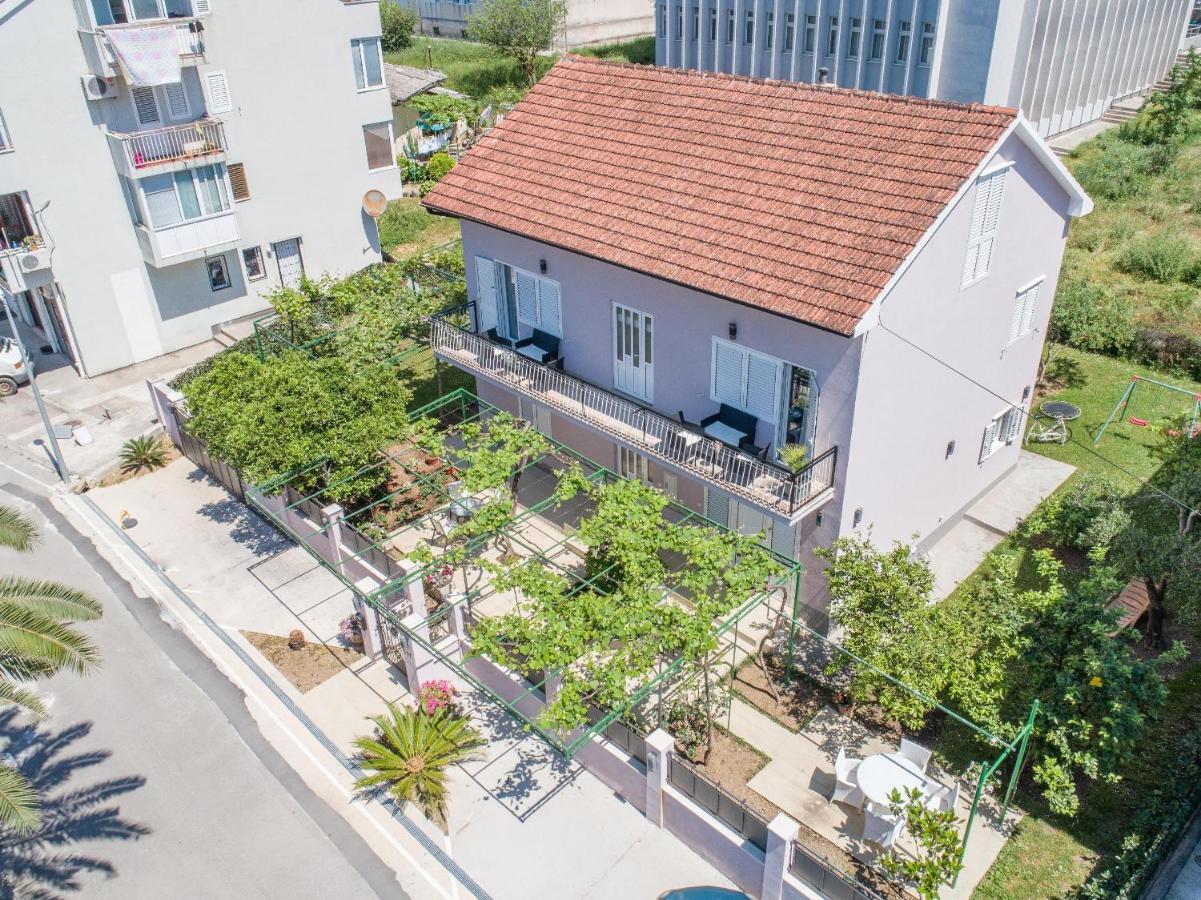 Ioannis Apartments Τίβατ Εξωτερικό φωτογραφία